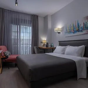 Galleries Elegant סלוניקי